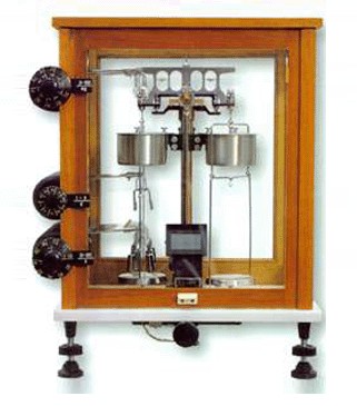 機械分析天平TG係列